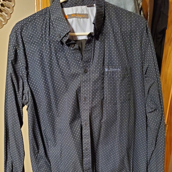 Men's Large shirt Ben Sherman for only $20